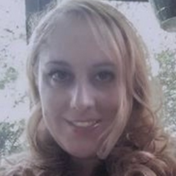 Meet your Posher, Amy - Picture 1 of 1